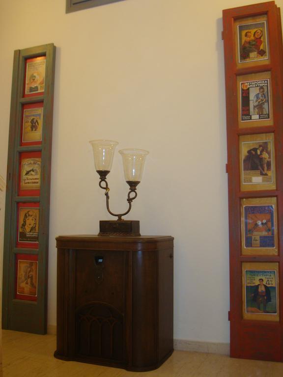To Greki Hotel Livartzi Luaran gambar