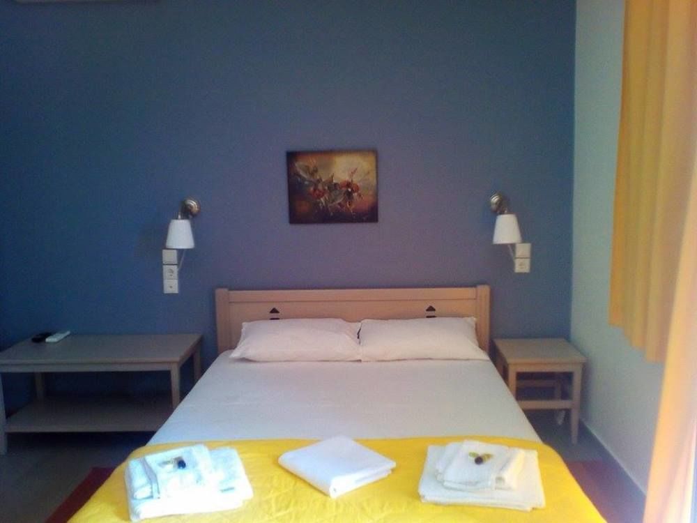 To Greki Hotel Livartzi Luaran gambar